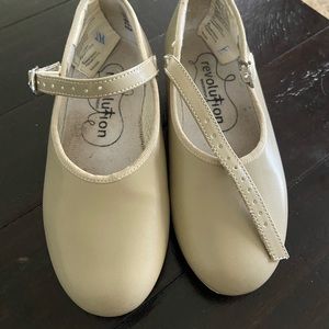 Revolution little girls tap shoes